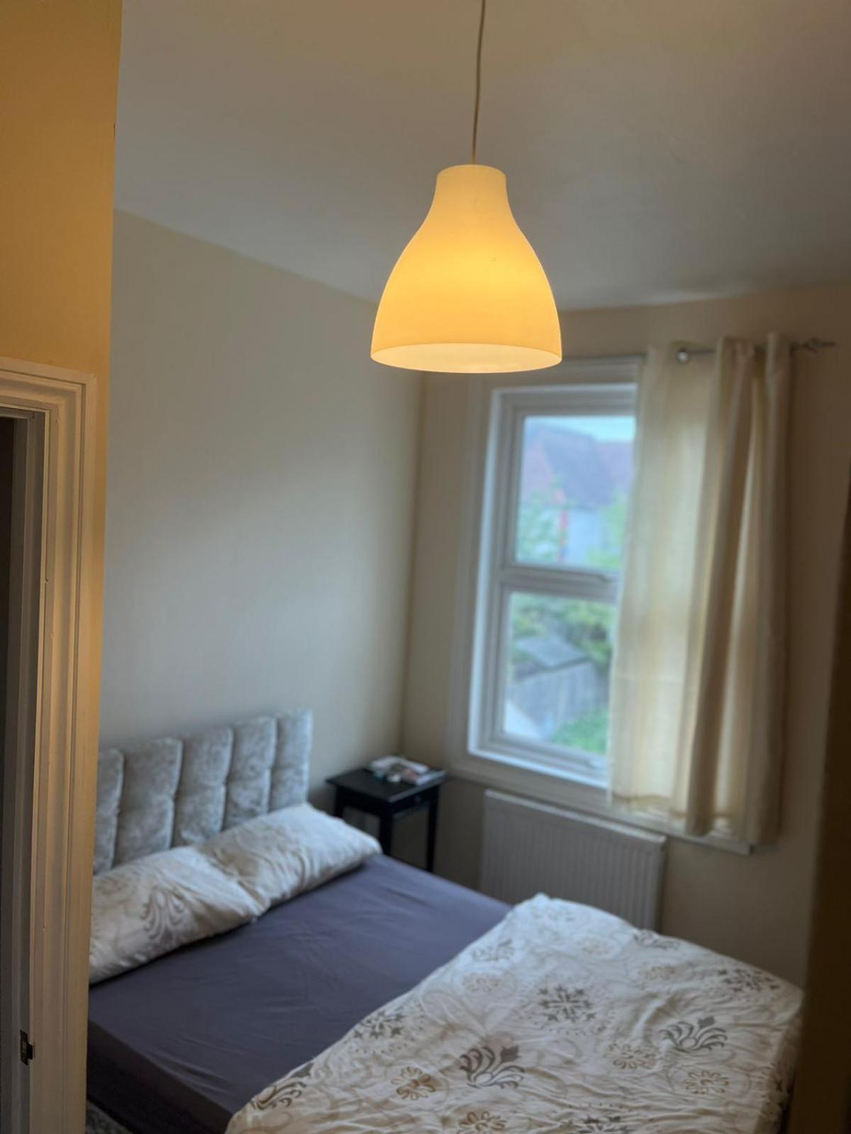 Nice And Pleasant Thornton Heath Екстериор снимка